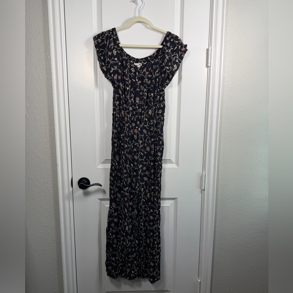 Muse Black and Cream Floral Maxi Dress